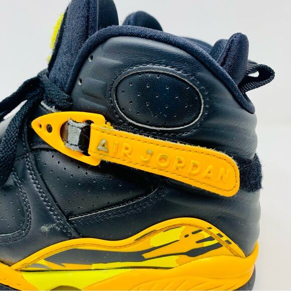 Jordan 8 Retro 'Taxi' CI1236-007 Womens Size 7 Mens Size 6.5 - Picture 9 of 15